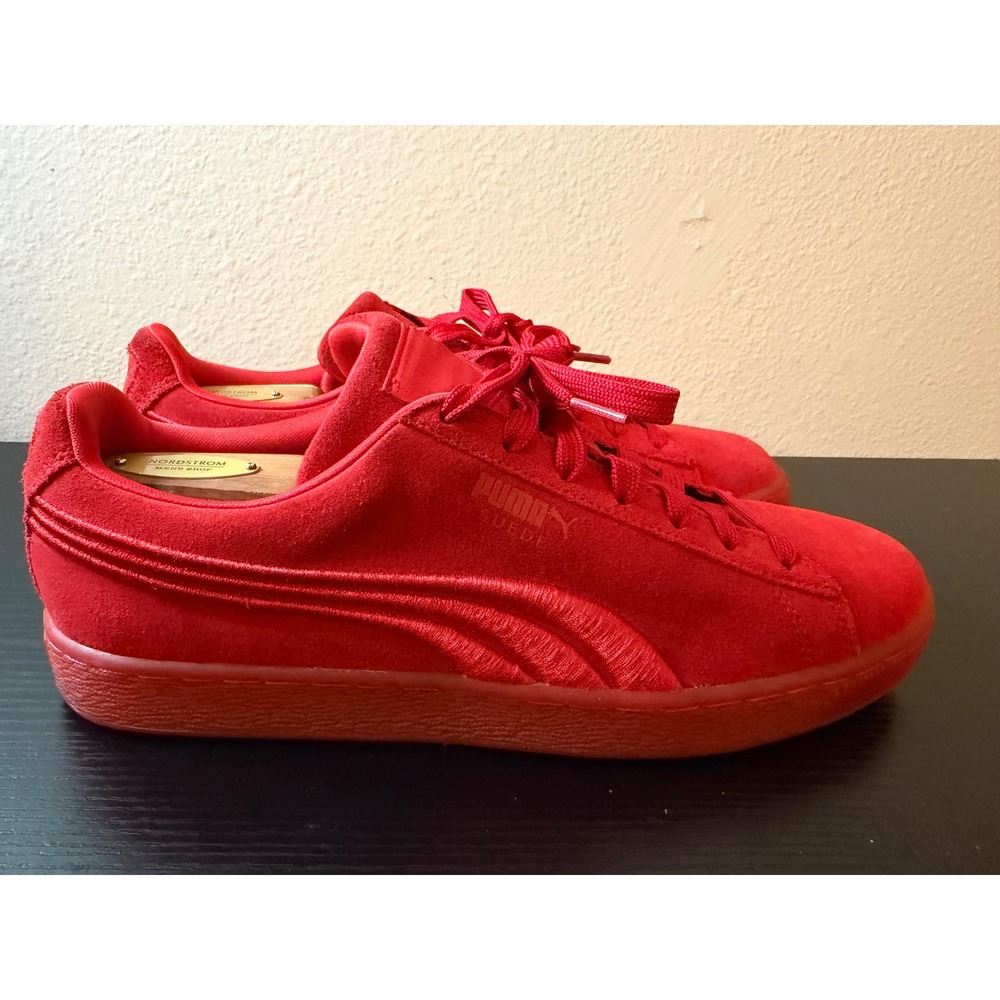 Puma Suede Classic Mens 9.5 Shoes Red Monochromatic Low Top Sneakers